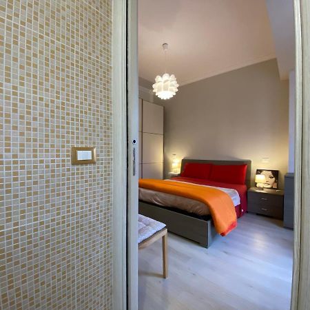 Ferienwohnung Luminoso Monolocale A 2 Passi Dalla Metro A Rom Exterior foto