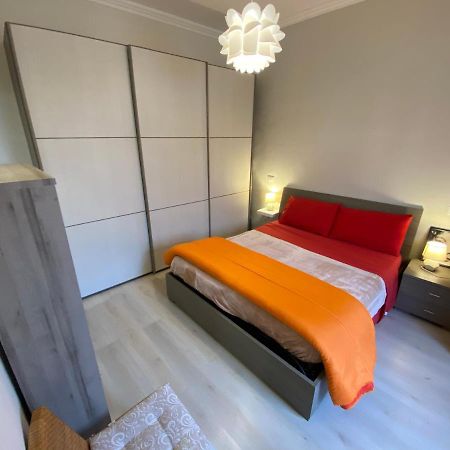 Ferienwohnung Luminoso Monolocale A 2 Passi Dalla Metro A Rom Exterior foto