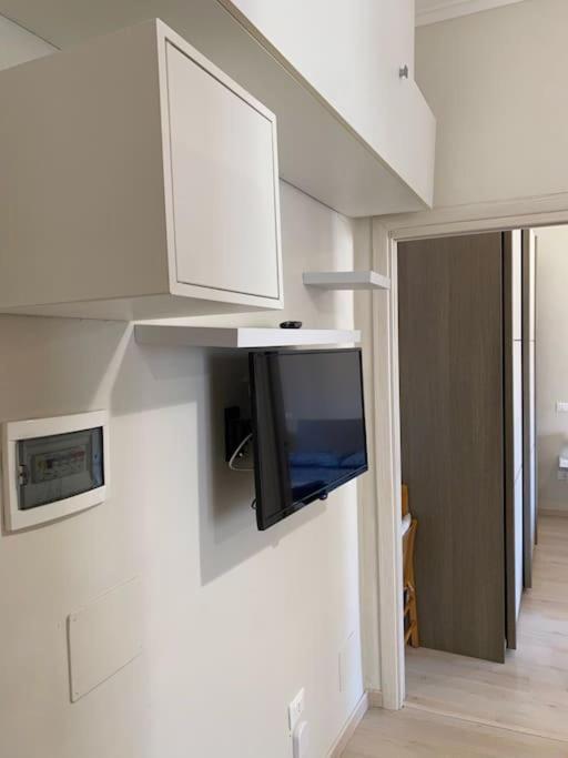 Ferienwohnung Luminoso Monolocale A 2 Passi Dalla Metro A Rom Exterior foto